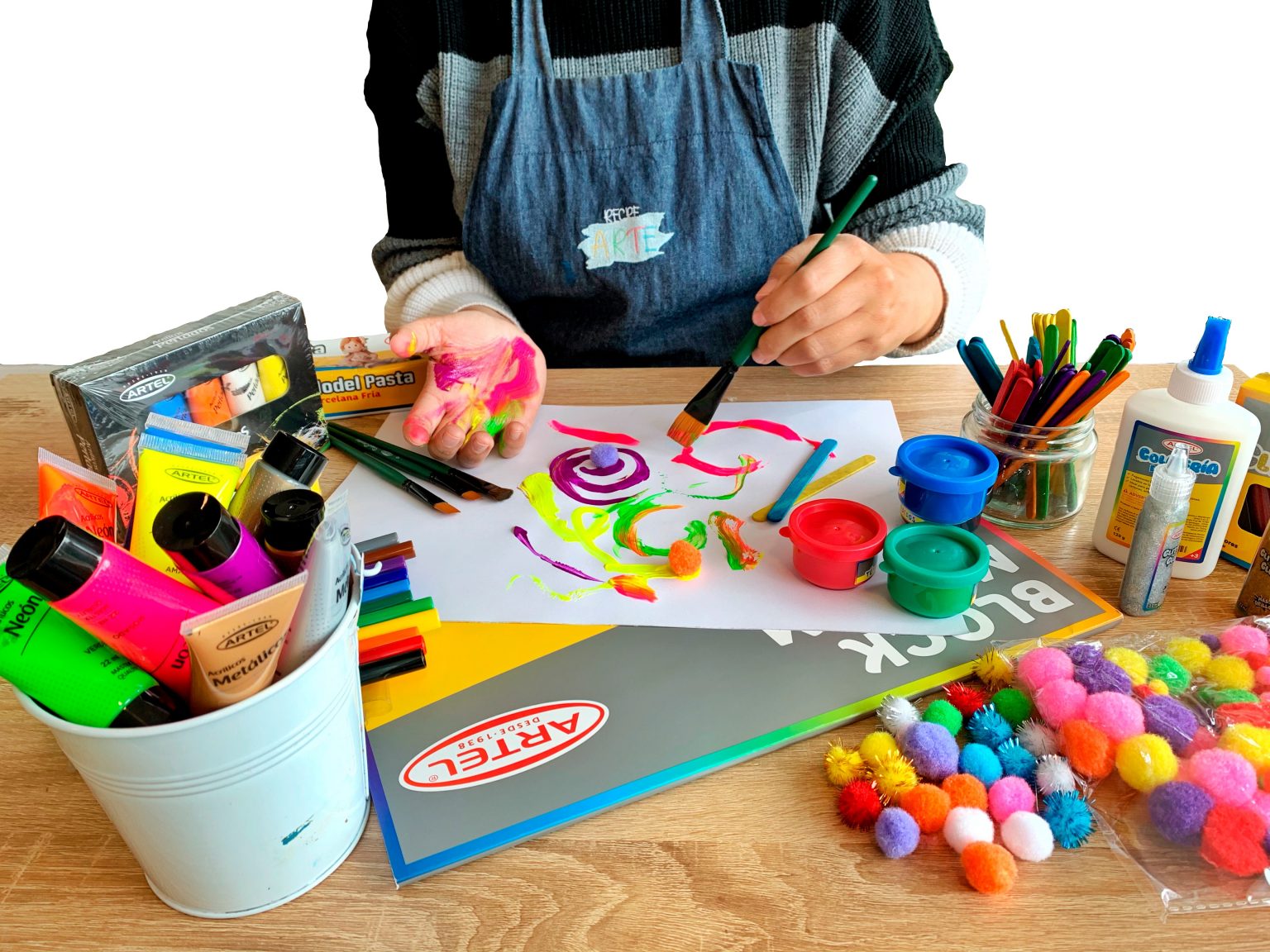 Los Materiales En El Arteterapia Artel